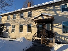 428 Main St in Whitinsville, MA - Building Photo