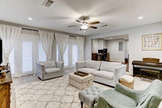 9607 Bundy Ln in Houston, TX - Building Photo - Building Photo