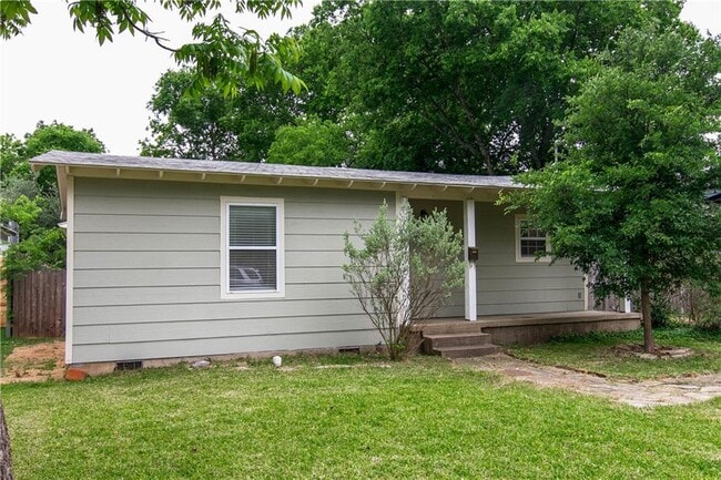 1713 Cullen Ave in Austin, TX - Building Photo - Building Photo