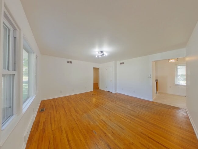 2925 Evans St in Wichita, KS - Foto de edificio - Building Photo