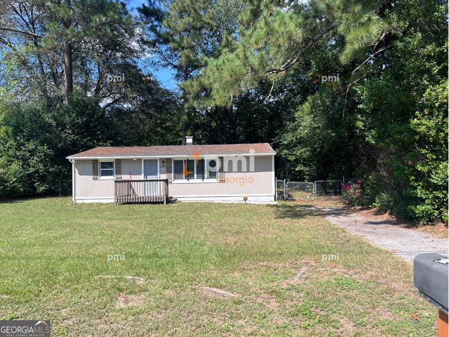 property at 4043 Lafayette Dr
