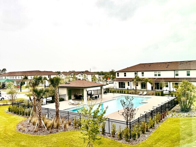 4554 Small Creek Rd in Kissimmee, FL - Building Photo - Building Photo