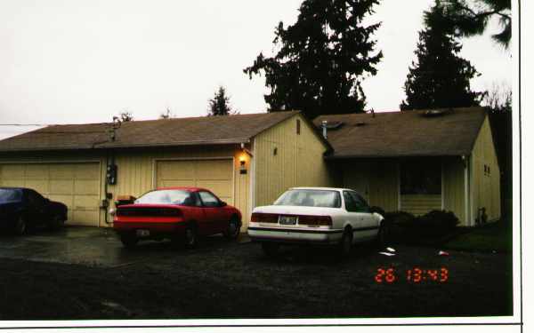 4718-4720 80th St NE in Marysville, WA - Building Photo