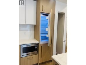 375 Clayton St in Coquitlam, BC - Building Photo - Building Photo