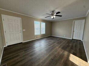 11986 Springbrook Ct in Romeo, MI - Foto de edificio - Building Photo