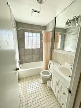 400 Oak Ln in Little Rock, AR - Building Photo - Building Photo