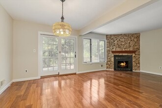 83 Patriots Rd in Morris Plains, NJ - Building Photo - Building Photo