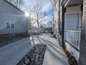 3611 Newton Ave in Cincinnati, OH - Foto de edificio - Building Photo