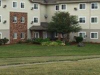 Building Photo - Heritage Place at Lakeside Apartments in Jackson, Michigan