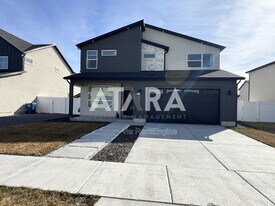 955 S 850 W in American Fork, UT - Building Photo