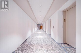 138 Downes St in Toronto, ON - Building Photo - Building Photo