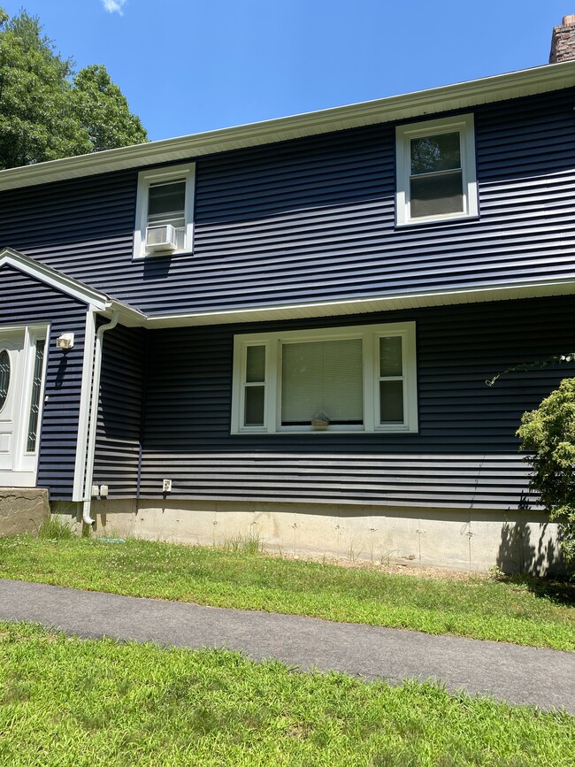 130 S Washington St, Unit 130 in Norton, MA - Building Photo - Building Photo