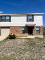 620 Northgap Dr in New Braunfels, TX - Building Photo