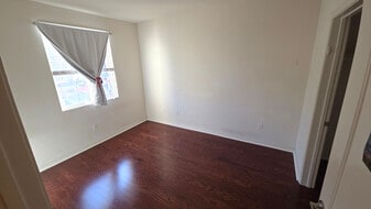 360 W Ave 26, Unit 228 in Los Angeles, CA - Building Photo