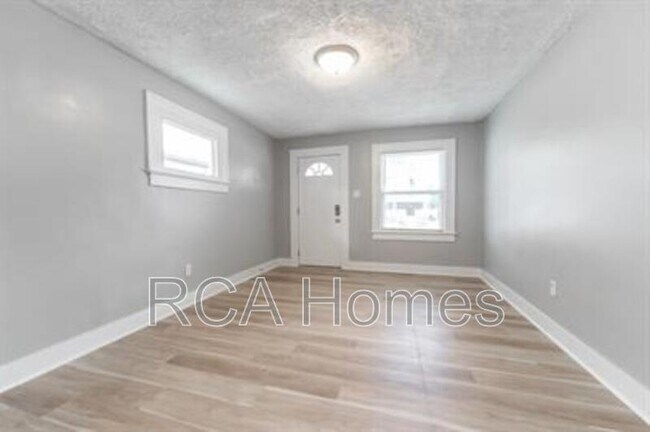 1425 N Olney St in Indianapolis, IN - Building Photo - Building Photo