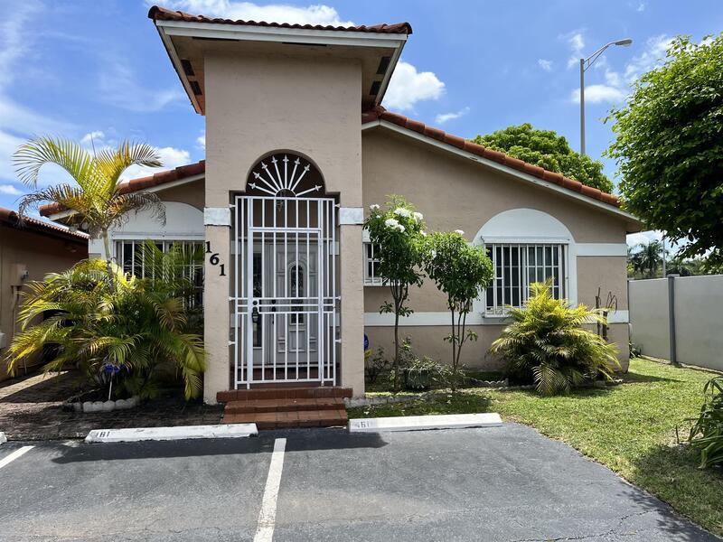 3355 W 68th St-Unit -#161 in Hialeah Gardens, FL - Building Photo