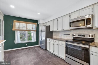 7123 Gresham Ct E in Frederick, MD - Building Photo - Building Photo