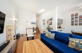 3335 Broad St in San Luis Obispo, CA - Building Photo - Building Photo