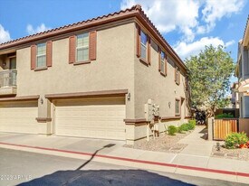 1330 S Aaron in Mesa, AZ - Building Photo