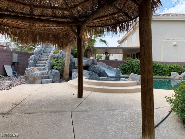 property at 7522 Mystic Voyage St