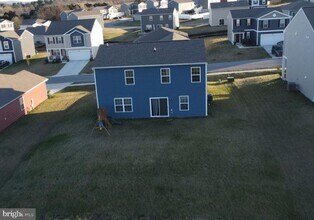 238 Gumspring Dr in Charles Town, WV - Building Photo - Building Photo