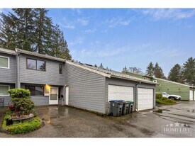 9976-9149 149 St in Surrey, BC - Building Photo