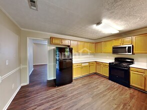 148 Eagle's Crest Ln in Mcdonough, GA - Building Photo - Building Photo