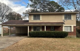 5270 Algiers Dr in Memphis, TN - Building Photo