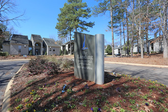 The Landing at Edgewater in Huntsville, AL - Building Photo - Building Photo