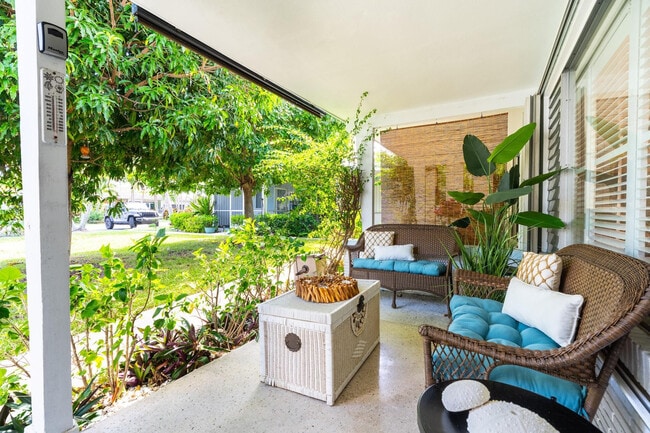 3421 Norfolk St in Pompano Beach, FL - Building Photo - Building Photo