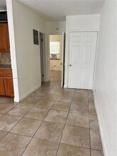 640 NW 10th Terrace in Fort Lauderdale, FL - Building Photo - Building Photo
