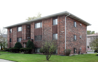 155 Surrey Dr Apartments