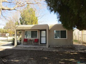 903 S 10th St in Artesia, NM - Building Photo