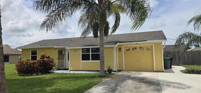 property at 1573 SW Lexington Dr