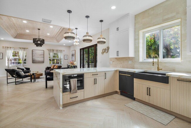 property at 1920 Spanish Trail