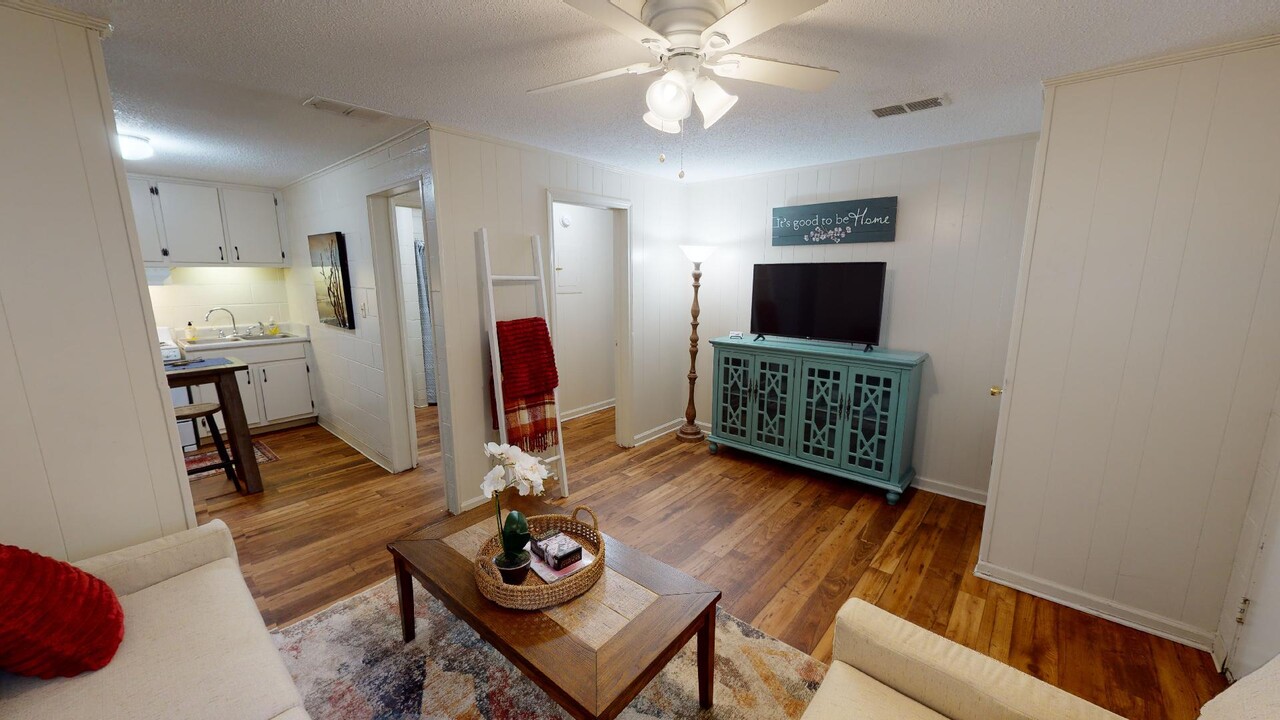 Canterbury Apartment Homes in Tuscaloosa, AL - Foto de edificio