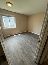 1227 S Lincoln Park Dr in Evansville, IN - Building Photo - Building Photo