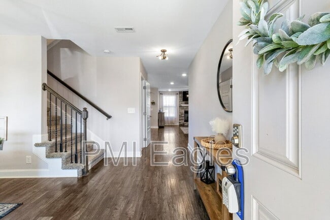 491 Kinslow Ct in Clarksville, TN - Building Photo - Building Photo