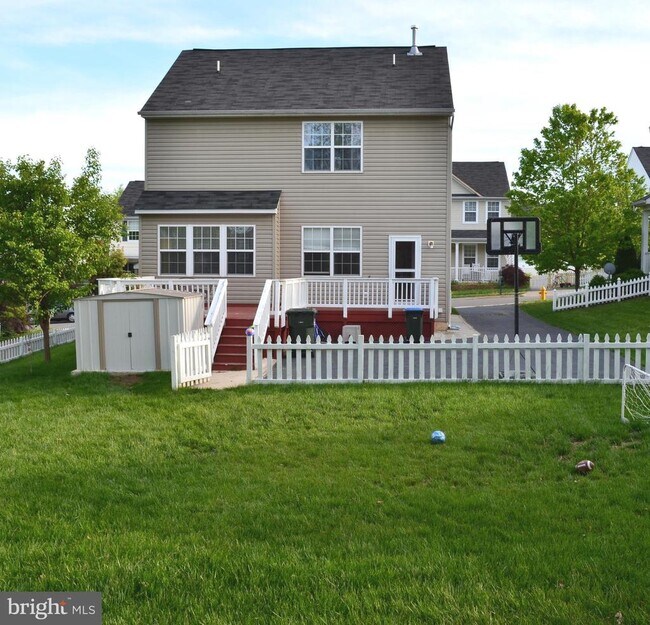 10117 Elliston Ct in Bristow, VA - Building Photo - Building Photo
