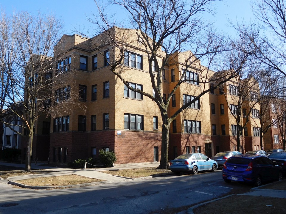 3255 W. Eastwood in Chicago, IL - Foto de edificio