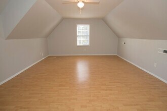 135 Kenton Dr in Irmo, SC - Foto de edificio - Building Photo