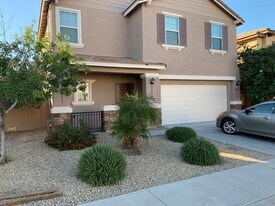 5728 S 35th Pl in Phoenix, AZ - Building Photo