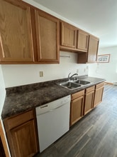 2627 S 17th St, Unit 301 in Grand Forks, ND - Foto de edificio - Building Photo