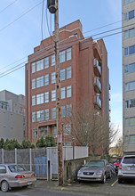 1419 Beach Ave in Vancouver, BC - Building Photo - Building Photo