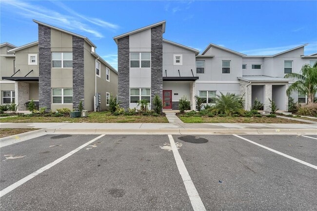 1200 Challenge Dr in Davenport, FL - Building Photo - Building Photo