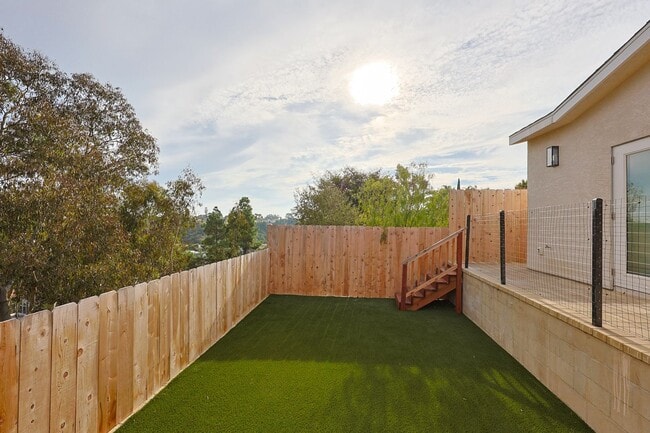 6981 Florey St in San Diego, CA - Building Photo - Building Photo