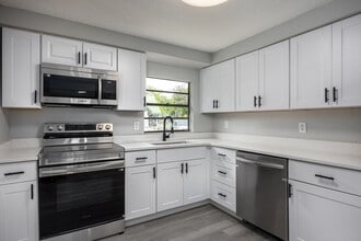 831 Florida St in Starke, FL - Building Photo - Building Photo