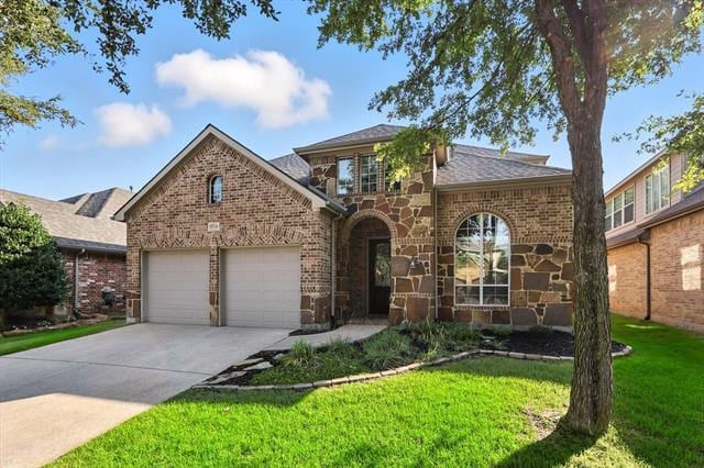 property at 8740 Dayton Dr