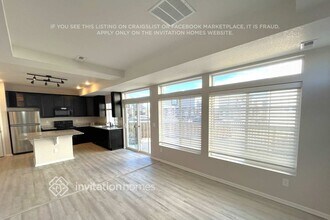 26177 E Byers Pl in Aurora, CO - Foto de edificio - Building Photo