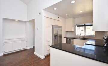 7318 Paseo Verde in Carlsbad, CA - Building Photo - Building Photo
